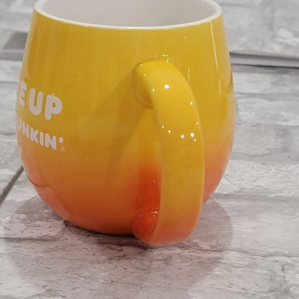 Dunkin Donuts up orange